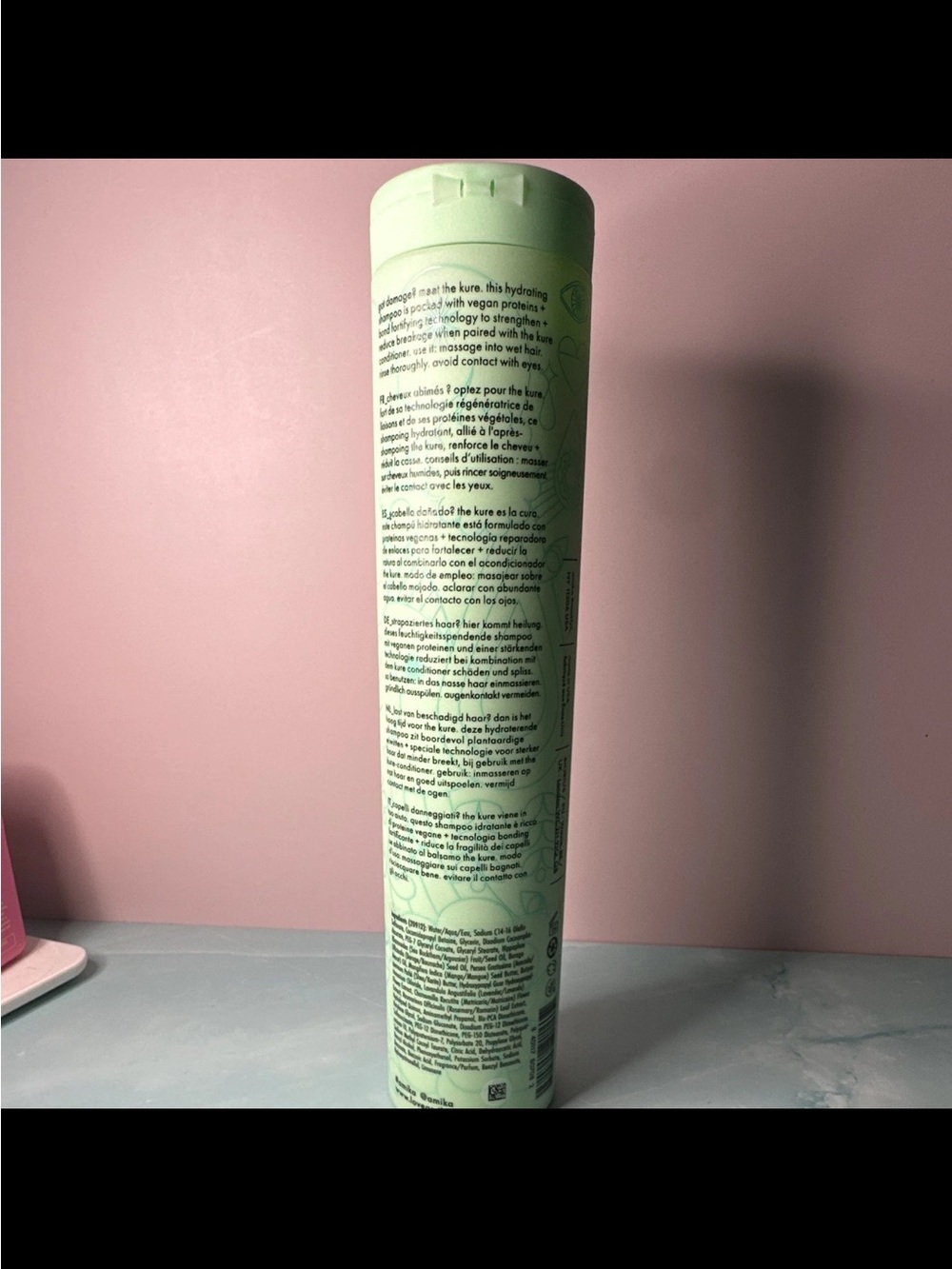 Shampoo bottle - Picture 2 of 2